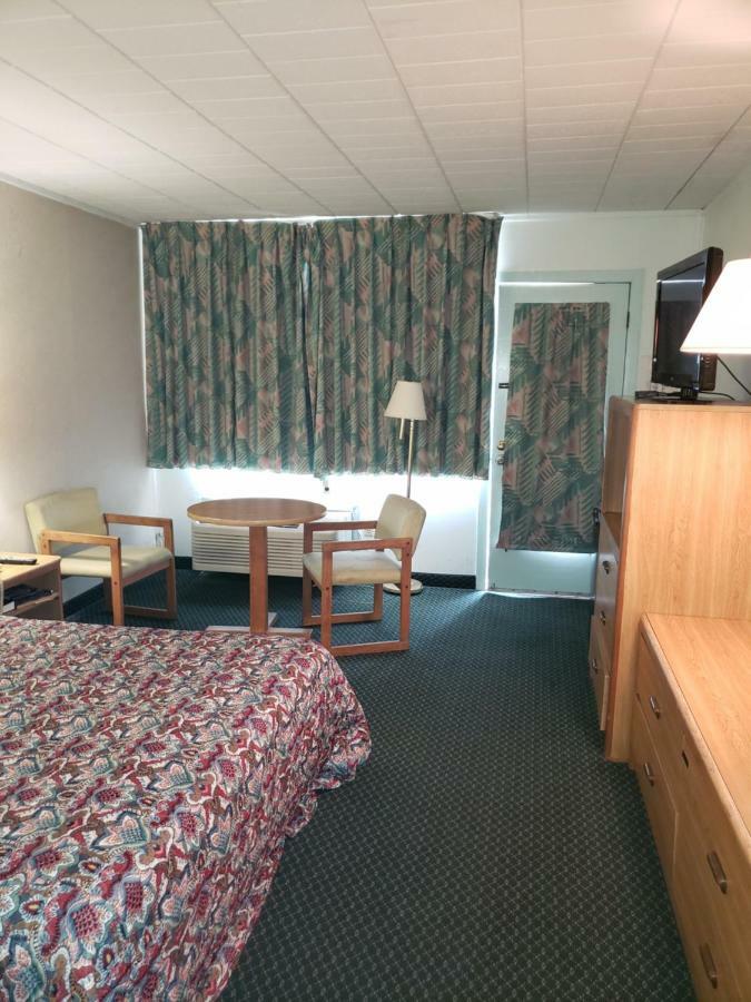 Budget Inn Horseheads Esterno foto